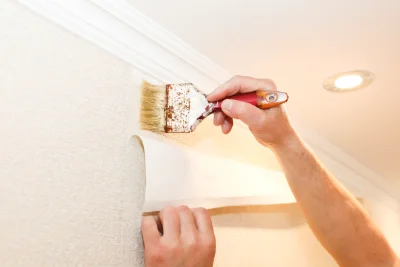 Pose de papier peint au Bardon — revêtements muraux et toiles de verre